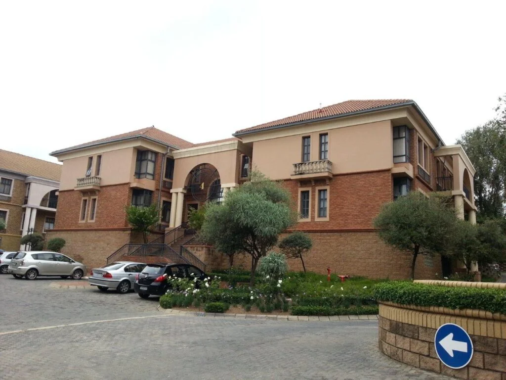 Prism Business Park 4 Prism Business Park 4